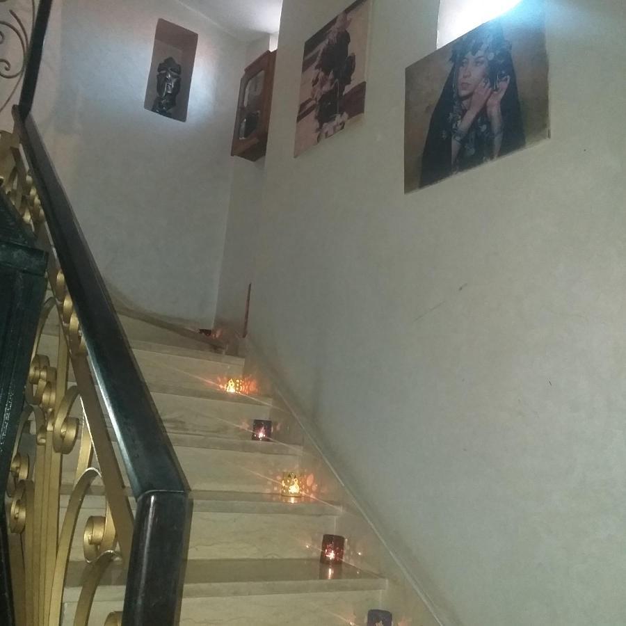 Hotel Lahlou Riad Cafeteria Уджда Екстериор снимка